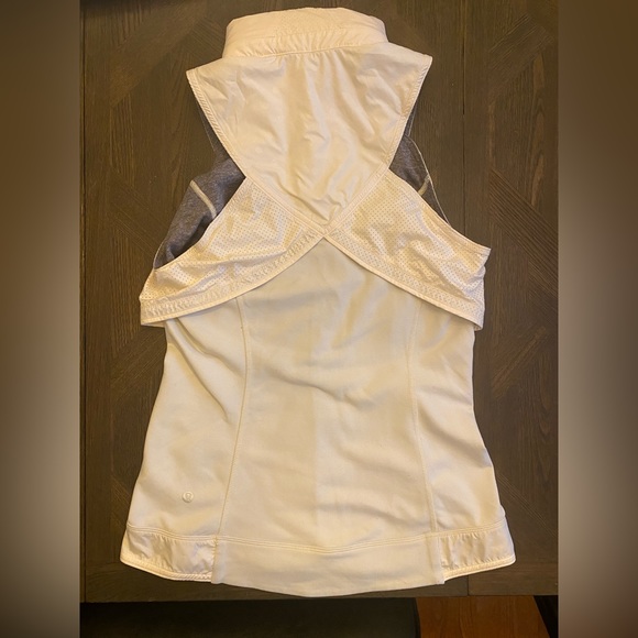 Lululemon Kanto Catch Me Vest - Picture 3 of 15